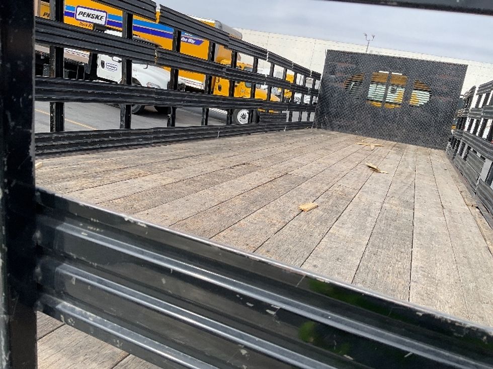 Flatbed Truck-Light and Medium Duty Trucks-Freightliner-2019-M2-Fontana-CA-166,478\n\t\tmiles-$ 53,250 - Image 11