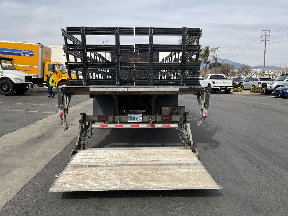 Flatbed Truck-Light and Medium Duty Trucks-Freightliner-2019-M2-Fontana-CA-166,478\n\t\tmiles-$ 53,250 - Image 9