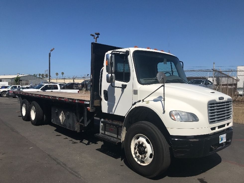 Flatbed Truck-Light and Medium Duty Trucks-Freightliner-2019-M2-Fontana-CA-183,385\n\t\tmiles-$ 69,500 - Image 1