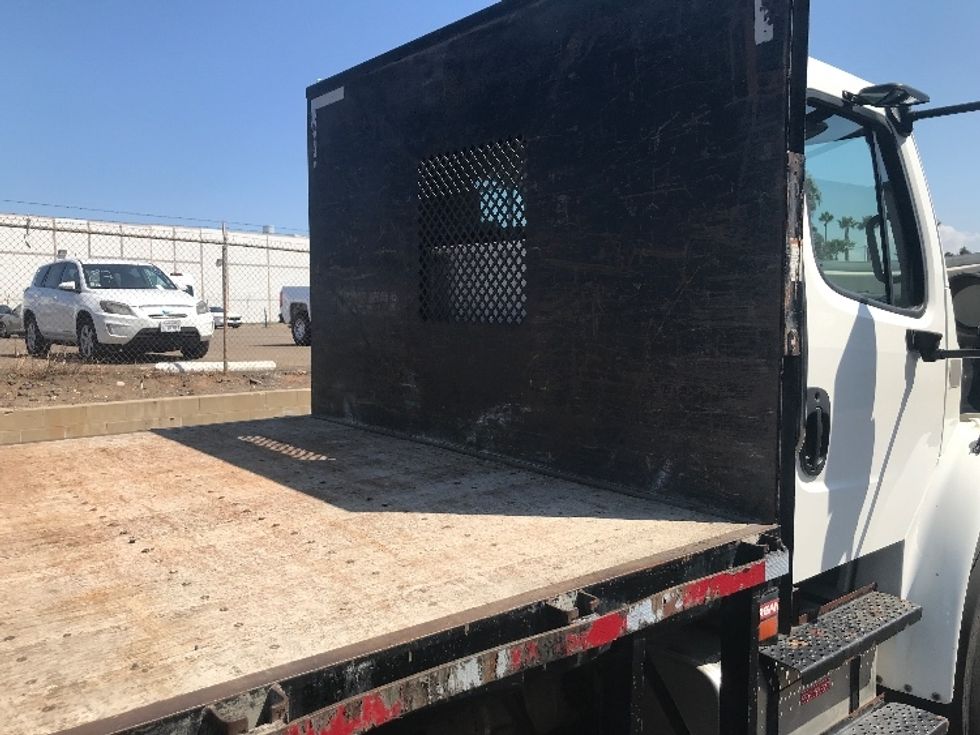 Flatbed Truck-Light and Medium Duty Trucks-Freightliner-2019-M2-Fontana-CA-183,385\n\t\tmiles-$ 69,500 - Image 25