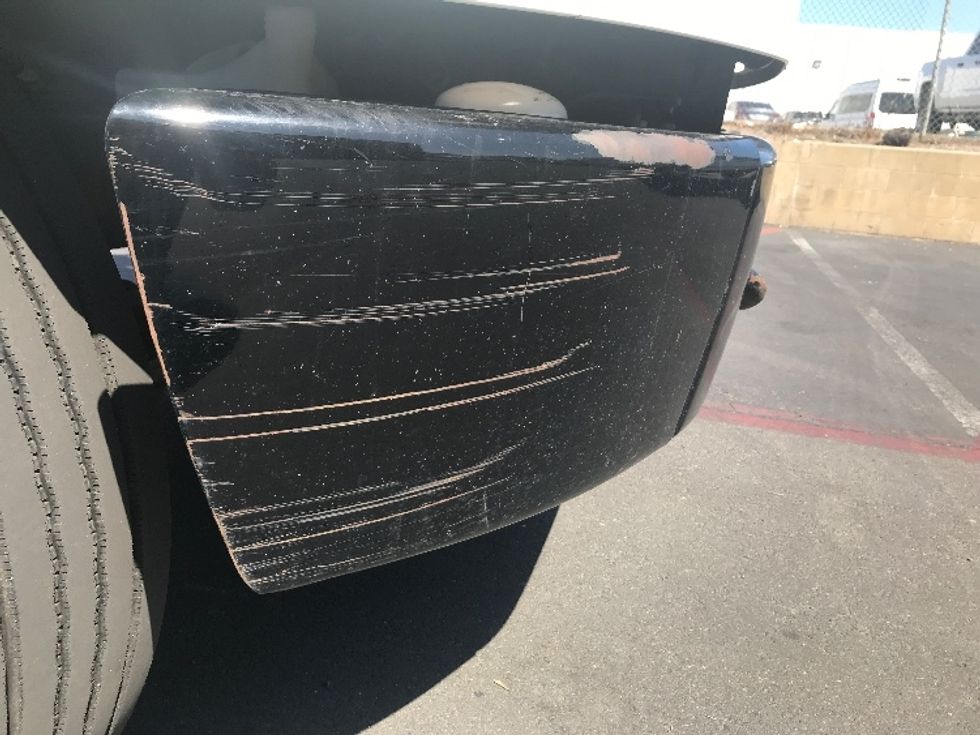 Flatbed Truck-Light and Medium Duty Trucks-Freightliner-2019-M2-Fontana-CA-183,385\n\t\tmiles-$ 69,500 - Image 27