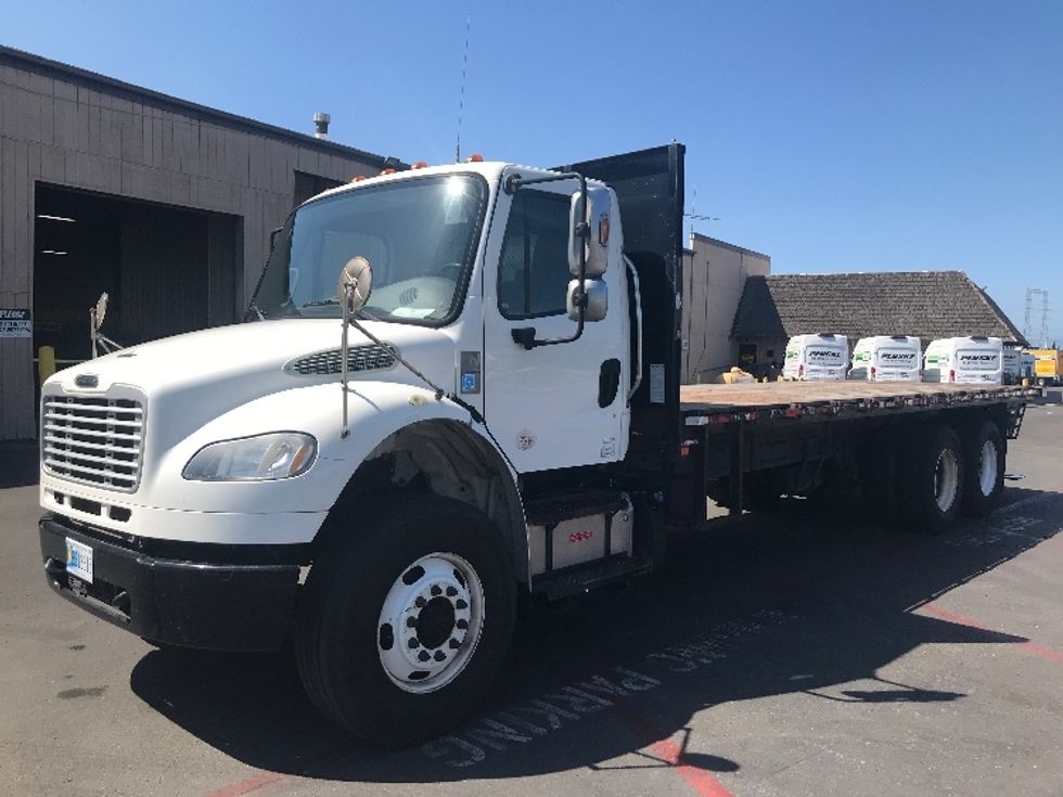 Flatbed Truck-Light and Medium Duty Trucks-Freightliner-2019-M2-Fontana-CA-183,385\n\t\tmiles-$ 69,500 - Image 3