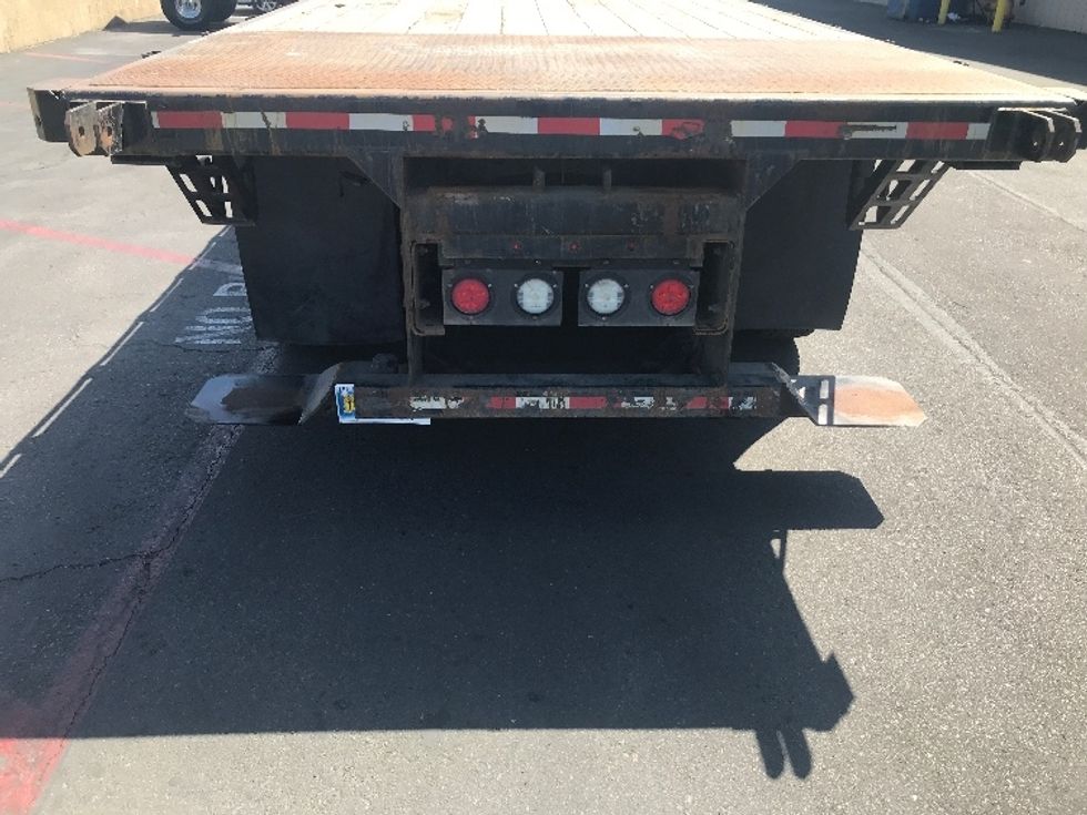 Flatbed Truck-Light and Medium Duty Trucks-Freightliner-2019-M2-Fontana-CA-183,385\n\t\tmiles-$ 69,500 - Image 9