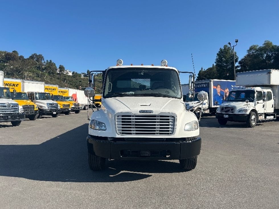 Flatbed Truck-Light and Medium Duty Trucks-Freightliner-2019-M2-Fontana-CA-188,336\n\t\tmiles-$ 46,500 - Image 2