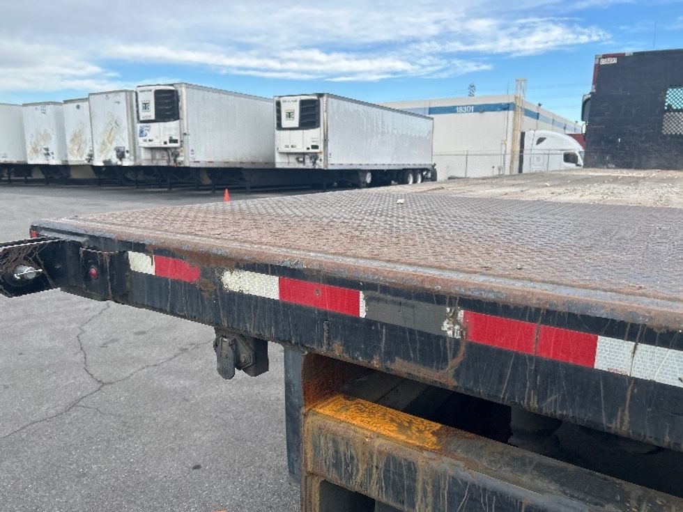 Flatbed Truck-Light and Medium Duty Trucks-Freightliner-2019-M2-Fontana-CA-215,950\n\t\tmiles-$ 59,500 - Image 11