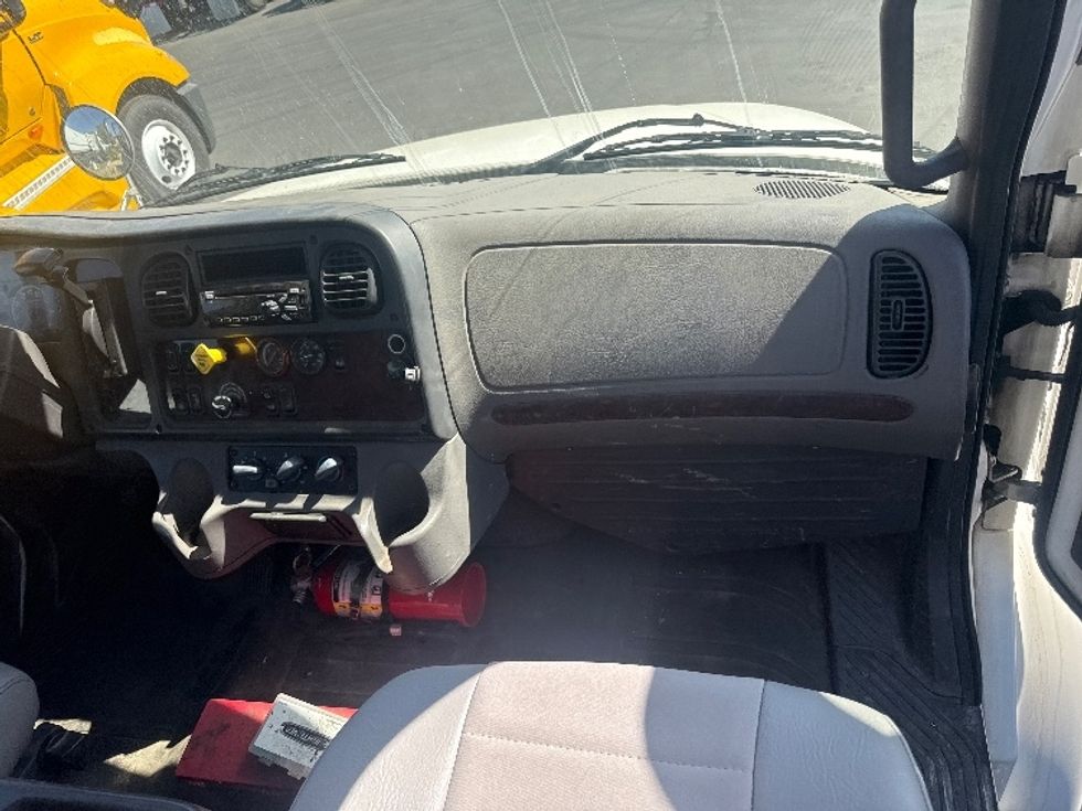 Flatbed Truck-Light and Medium Duty Trucks-Freightliner-2019-M2-Fontana-CA-98,901\n\t\tmiles-$ 56,750 - Image 21