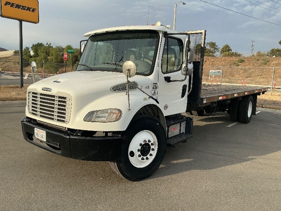 Flatbed Truck-Light and Medium Duty Trucks-Freightliner-2019-M2-Fontana-CA-98,901\n\t\tmiles-$ 56,750 - Image 3