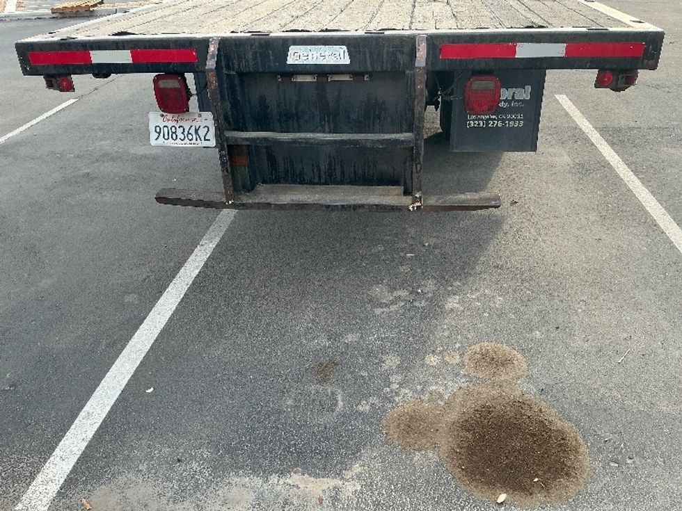 Flatbed Truck-Light and Medium Duty Trucks-Freightliner-2019-M2-Fontana-CA-98,901\n\t\tmiles-$ 56,750 - Image 9