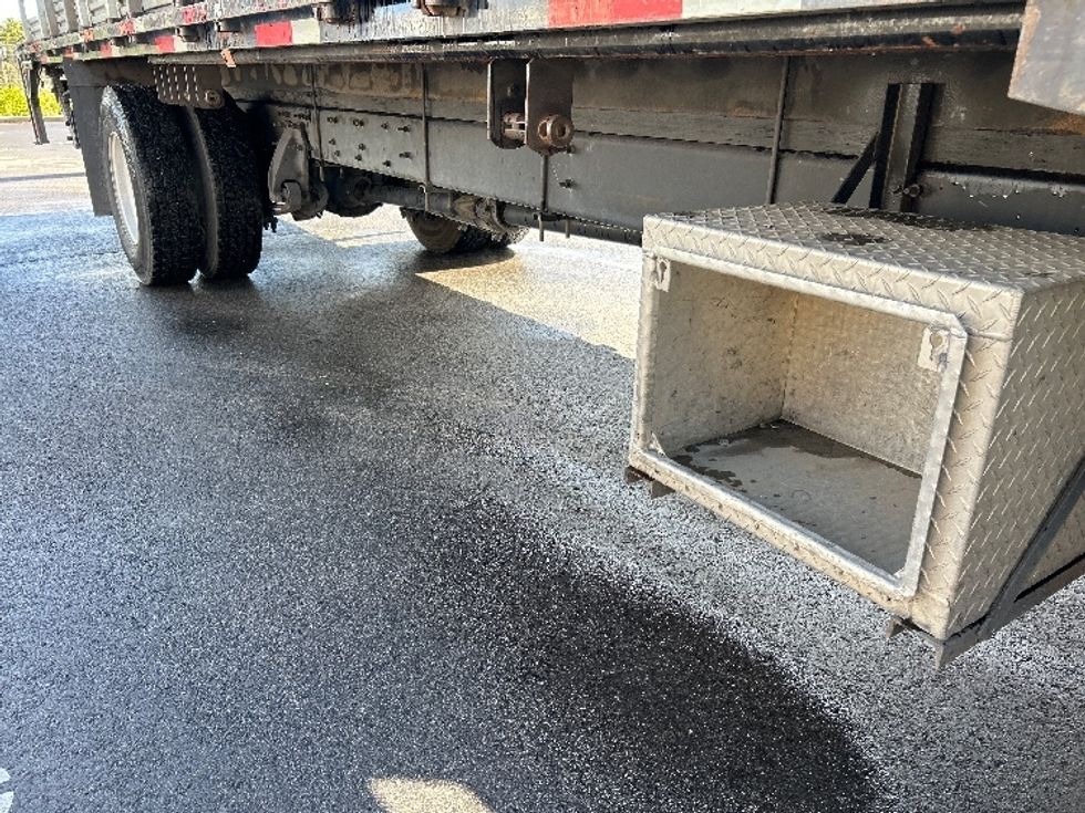 Flatbed Truck-Light and Medium Duty Trucks-Freightliner-2019-M2-Fresno-CA-145,748\n\t\tmiles-$ 55,000 - Image 12