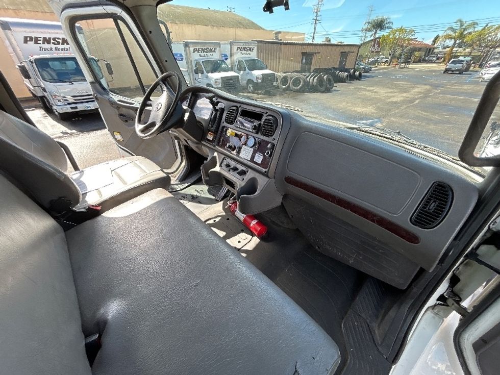 Flatbed Truck-Light and Medium Duty Trucks-Freightliner-2019-M2-Fresno-CA-145,748\n\t\tmiles-$ 55,000 - Image 20