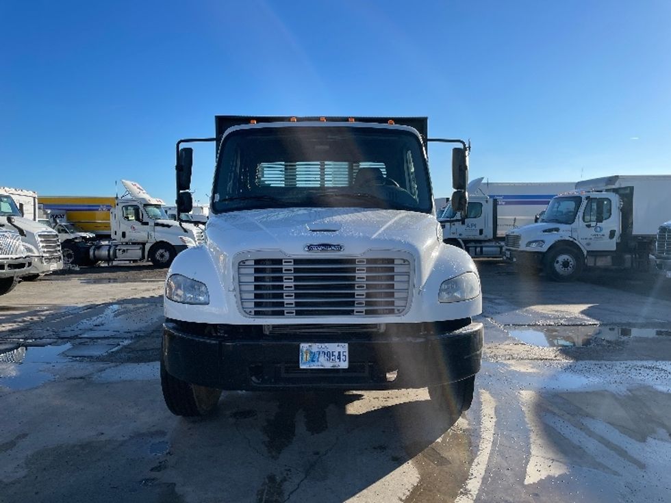 Flatbed Truck-Light and Medium Duty Trucks-Freightliner-2019-M2-Fresno-CA-146,288\n\t\tmiles-$ 66,250 - Image 2