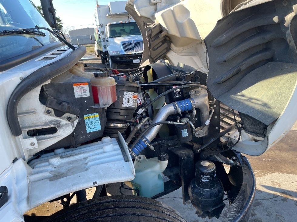 Flatbed Truck-Light and Medium Duty Trucks-Freightliner-2019-M2-Fresno-CA-146,288\n\t\tmiles-$ 66,250 - Image 22