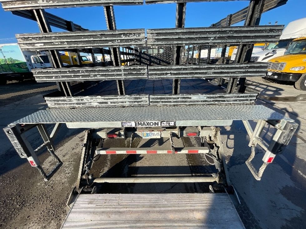 Flatbed Truck-Light and Medium Duty Trucks-Freightliner-2019-M2-Fresno-CA-146,288\n\t\tmiles-$ 66,250 - Image 9