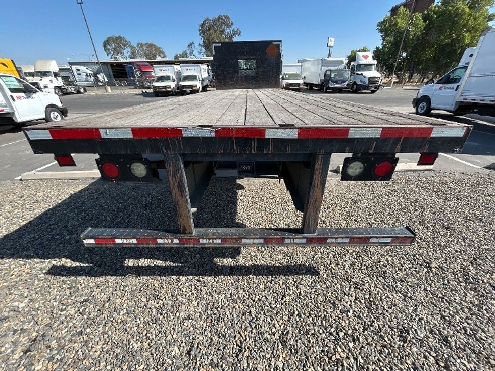 Flatbed Truck-Light and Medium Duty Trucks-Freightliner-2019-M2-Fresno-CA-170,449\n\t\tmiles-$ 45,500 - Image 9