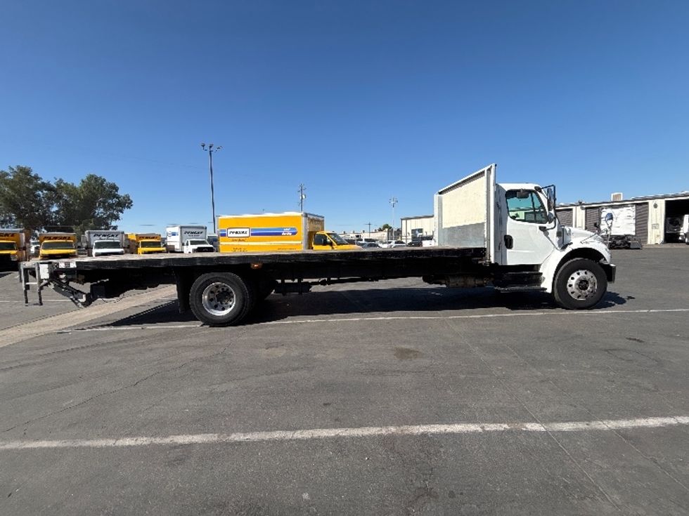 Flatbed Truck-Light and Medium Duty Trucks-Freightliner-2019-M2-Fresno-CA-194,361\n\t\tmiles-$ 44,750 - Image 12