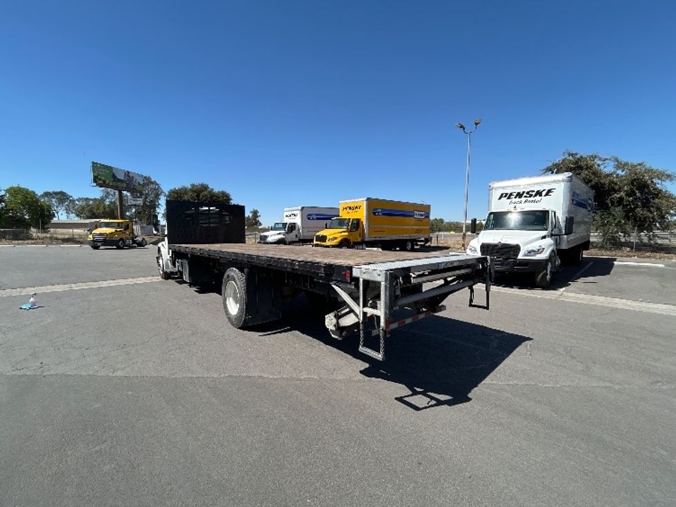 Flatbed Truck-Light and Medium Duty Trucks-Freightliner-2019-M2-Fresno-CA-202,435\n\t\tmiles-$ 43,250 - Image 6