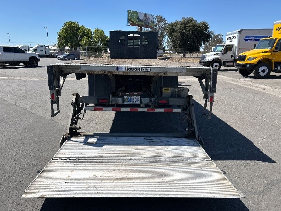 Flatbed Truck-Light and Medium Duty Trucks-Freightliner-2019-M2-Fresno-CA-202,435\n\t\tmiles-$ 43,250 - Image 8