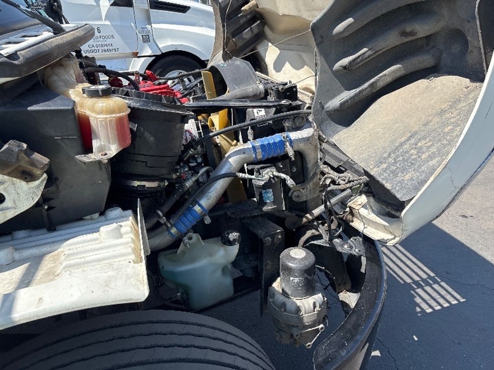 Flatbed Truck-Light and Medium Duty Trucks-Freightliner-2019-M2-Fresno-CA-219,842\n\t\tmiles-$ 40,750 - Image 20