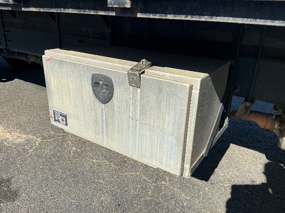 Flatbed Truck-Light and Medium Duty Trucks-Freightliner-2019-M2-Garden City-GA-85,906\n\t\tmiles-$ 53,500 - Image 25