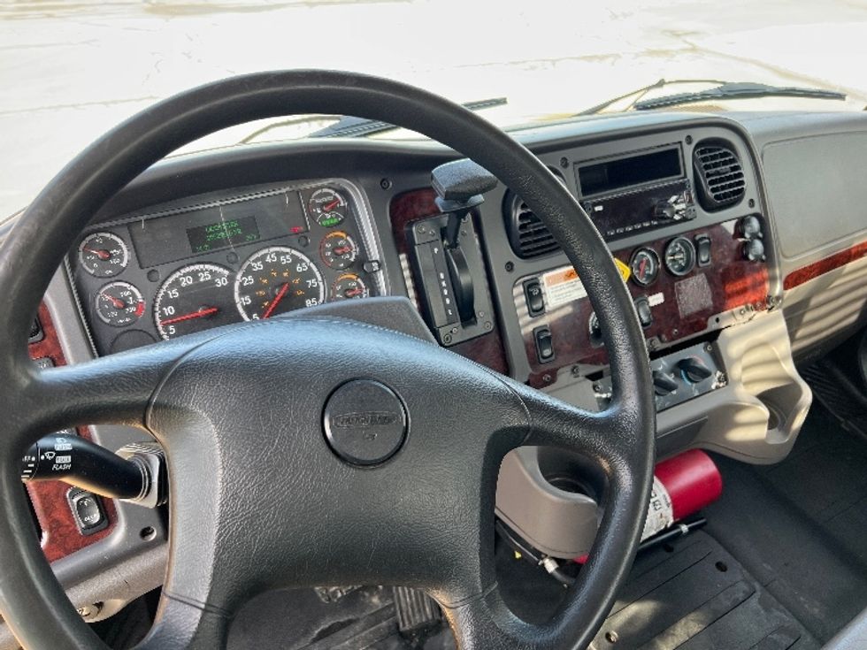 Flatbed Truck-Light and Medium Duty Trucks-Freightliner-2019-M2-Geneva-NY-166,290\n\t\tmiles-$ 45,750 - Image 17