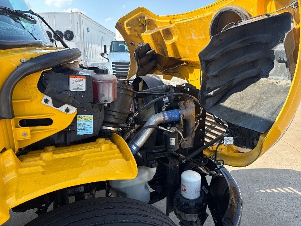 Flatbed Truck-Light and Medium Duty Trucks-Freightliner-2019-M2-Grand Prairie-TX-161,391\n\t\tmiles-$ 49,250 - Image 23