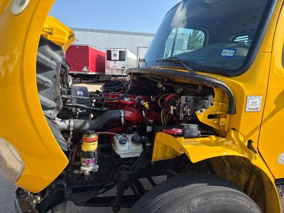 Flatbed Truck-Light and Medium Duty Trucks-Freightliner-2019-M2-Grand Prairie-TX-161,391\n\t\tmiles-$ 49,250 - Image 24