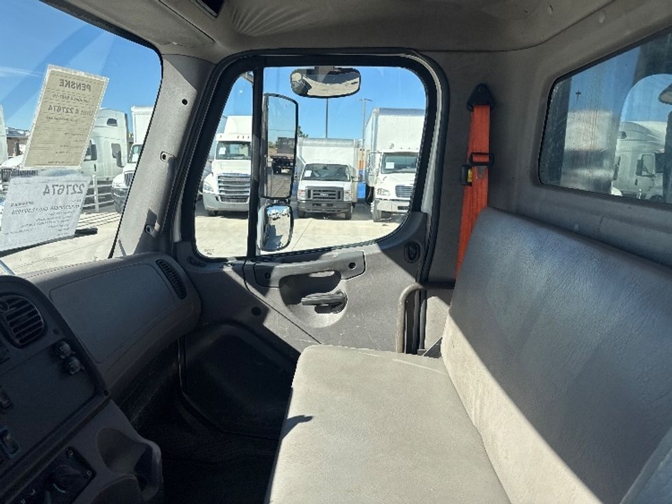 Flatbed Truck-Light and Medium Duty Trucks-Freightliner-2019-M2-Greeley-CO-149,139\n\t\tmiles-$ 43,750 - Image 16