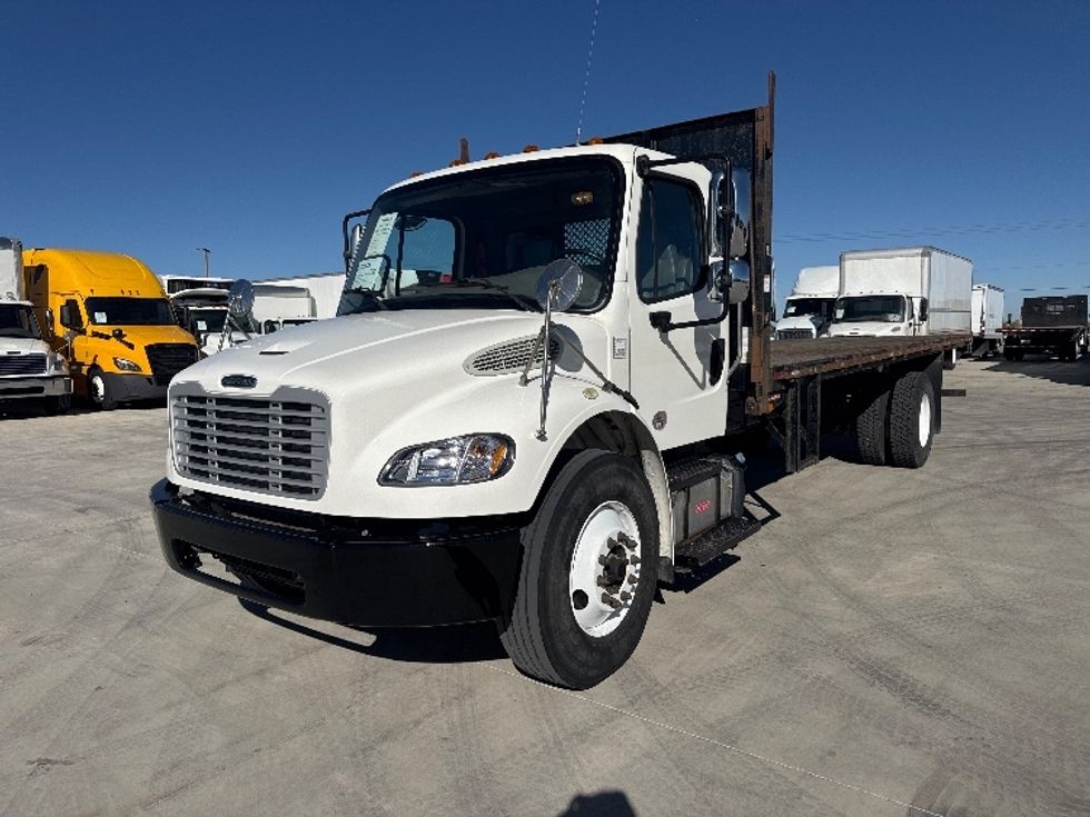 Flatbed Truck-Light and Medium Duty Trucks-Freightliner-2019-M2-Greeley-CO-149,139\n\t\tmiles-$ 43,750 - Image 3