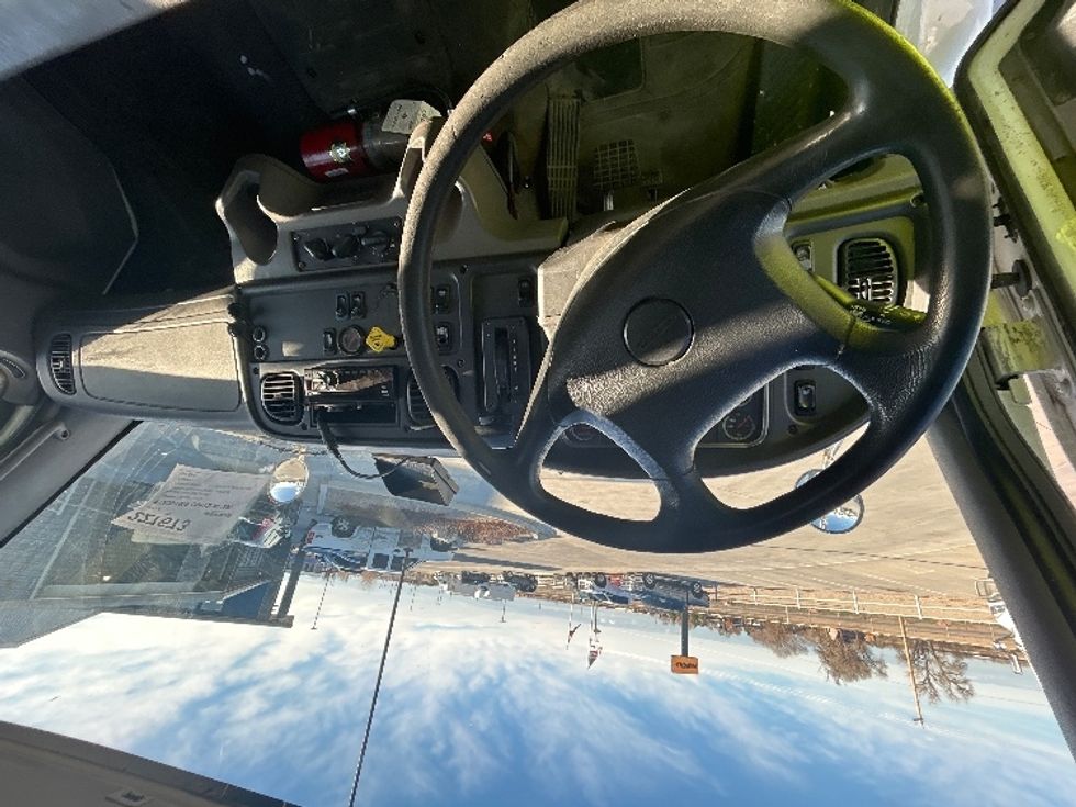 Flatbed Truck-Light and Medium Duty Trucks-Freightliner-2019-M2-Greeley-CO-172,848\n\t\tmiles-$ 41,000 - Image 14