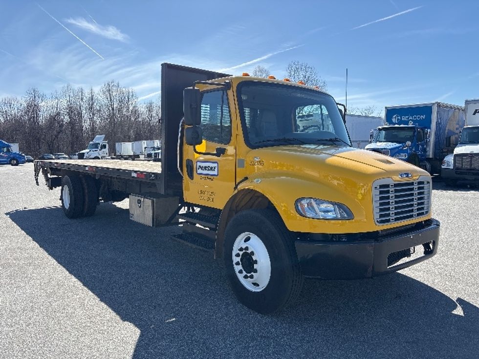Flatbed Truck-Light and Medium Duty Trucks-Freightliner-2019-M2-Greensboro-NC-145,999\n\t\tmiles-$ 44,250 - Image 1