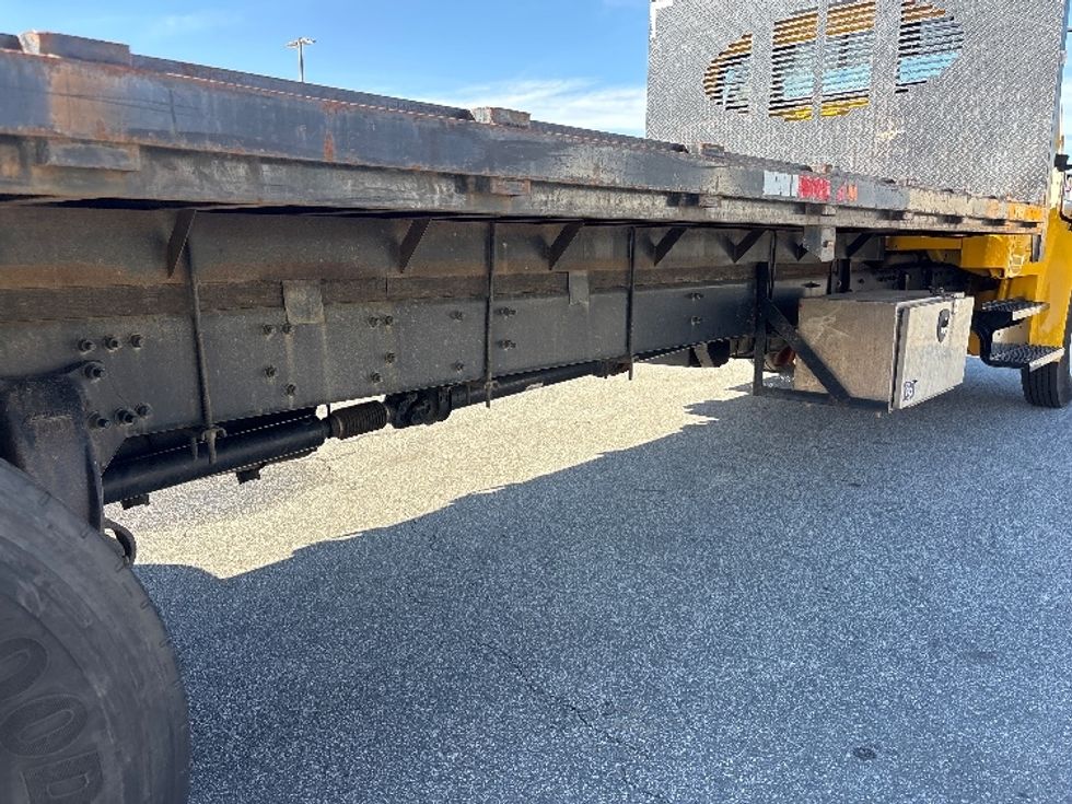 Flatbed Truck-Light and Medium Duty Trucks-Freightliner-2019-M2-Greensboro-NC-145,999\n\t\tmiles-$ 44,250 - Image 15