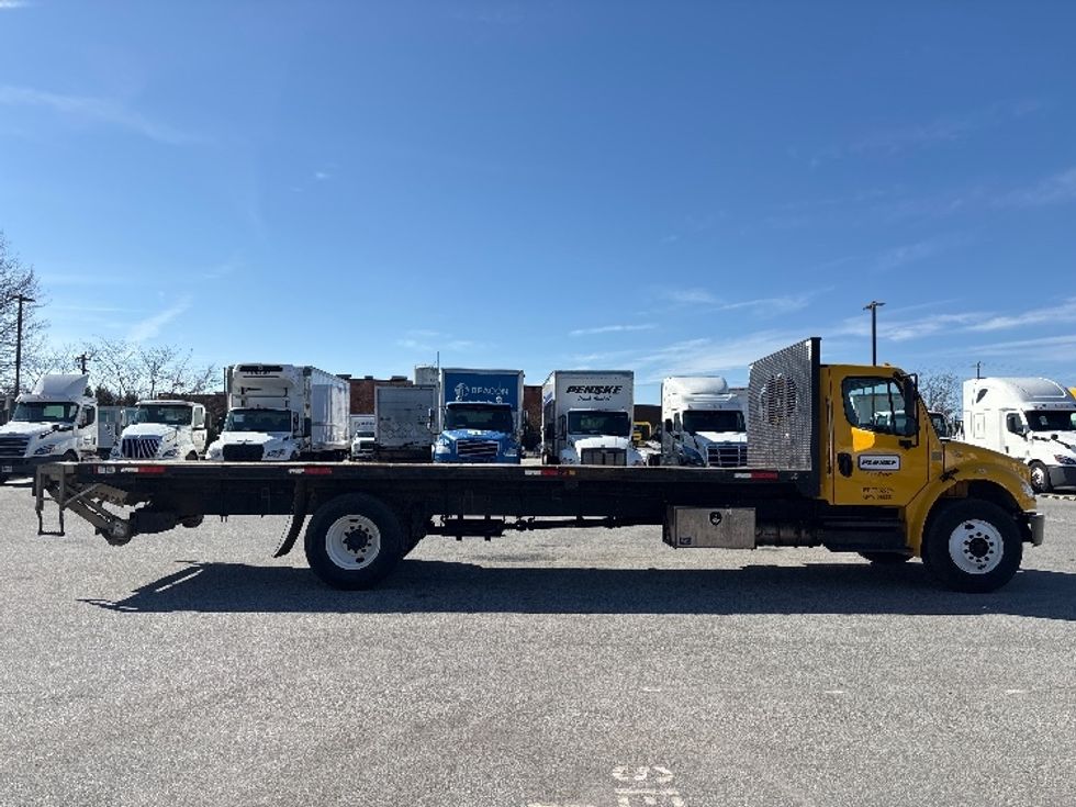 Flatbed Truck-Light and Medium Duty Trucks-Freightliner-2019-M2-Greensboro-NC-145,999\n\t\tmiles-$ 44,250 - Image 18