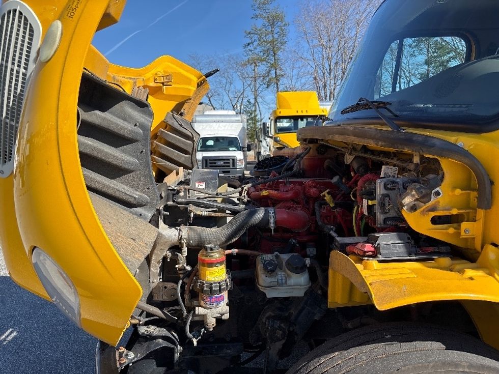 Flatbed Truck-Light and Medium Duty Trucks-Freightliner-2019-M2-Greensboro-NC-145,999\n\t\tmiles-$ 44,250 - Image 24