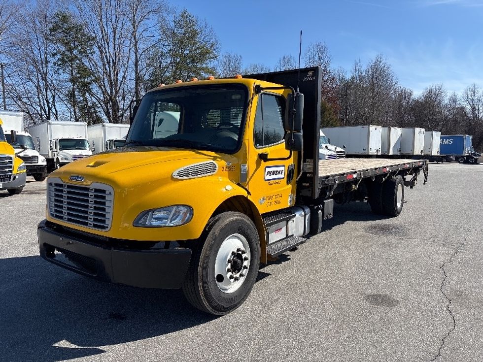 Flatbed Truck-Light and Medium Duty Trucks-Freightliner-2019-M2-Greensboro-NC-145,999\n\t\tmiles-$ 44,250 - Image 3