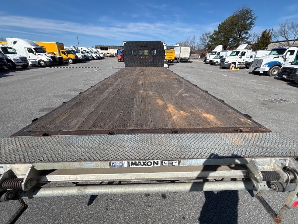 Flatbed Truck-Light and Medium Duty Trucks-Freightliner-2019-M2-Greensboro-NC-145,999\n\t\tmiles-$ 44,250 - Image 9