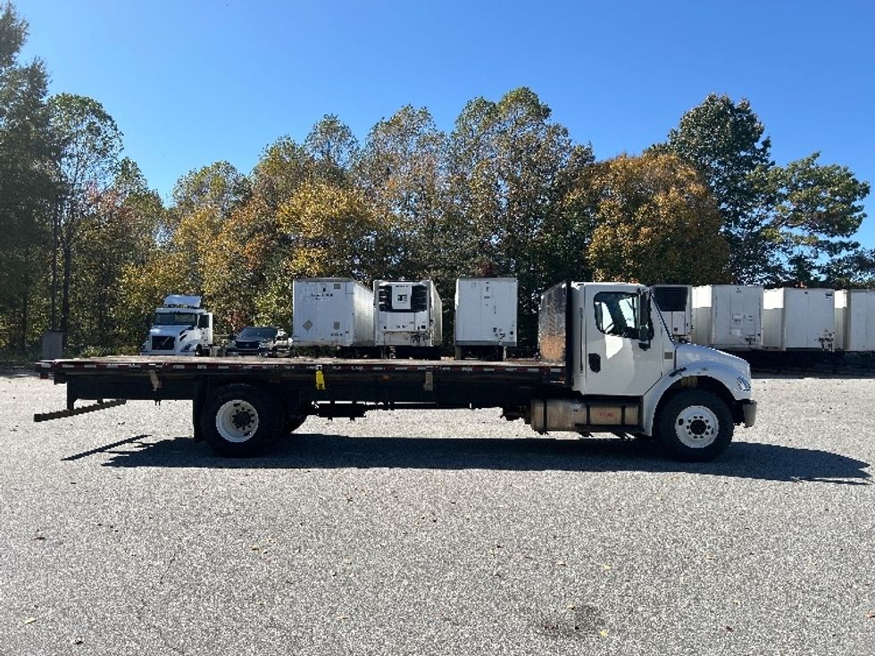 Flatbed Truck-Light and Medium Duty Trucks-Freightliner-2019-M2-Greensboro-NC-268,250\n\t\tmiles-$ 30,750 - Image 11