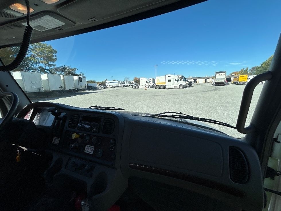 Flatbed Truck-Light and Medium Duty Trucks-Freightliner-2019-M2-Greensboro-NC-268,250\n\t\tmiles-$ 30,750 - Image 15