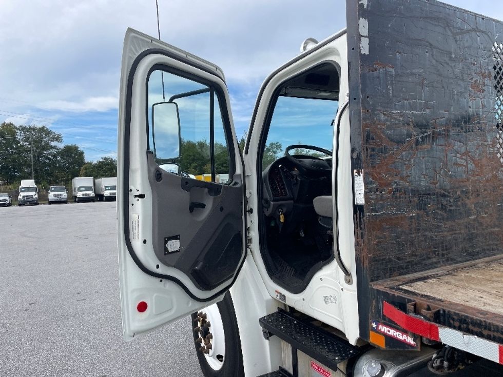 Flatbed Truck-Light and Medium Duty Trucks-Freightliner-2019-M2-Greenville-SC-181,409\n\t\tmiles-$ 50,250 - Image 16