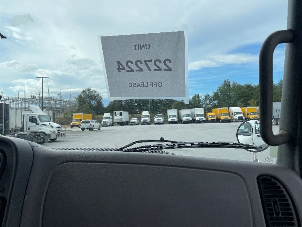 Flatbed Truck-Light and Medium Duty Trucks-Freightliner-2019-M2-Greenville-SC-181,409\n\t\tmiles-$ 50,250 - Image 21