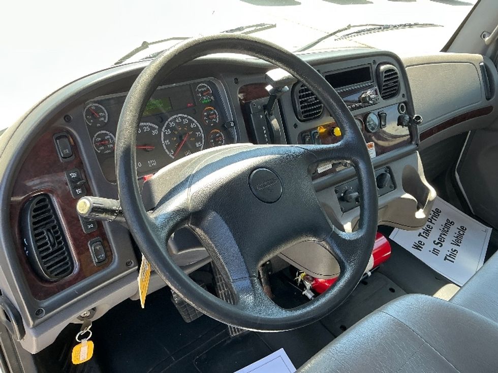 Flatbed Truck-Light and Medium Duty Trucks-Freightliner-2019-M2-Gulfport-MS-164,138\n\t\tmiles-$ 56,250 - Image 14