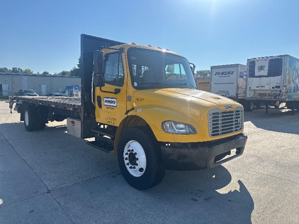 Flatbed Truck-Light and Medium Duty Trucks-Freightliner-2019-M2-Hammond-LA-128,753\n\t\tmiles-$ 50,500 - Image 1