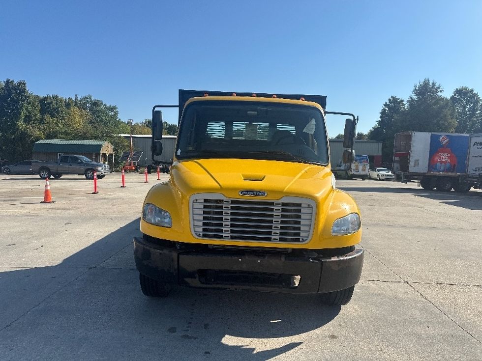 Flatbed Truck-Light and Medium Duty Trucks-Freightliner-2019-M2-Hammond-LA-128,753\n\t\tmiles-$ 50,500 - Image 2