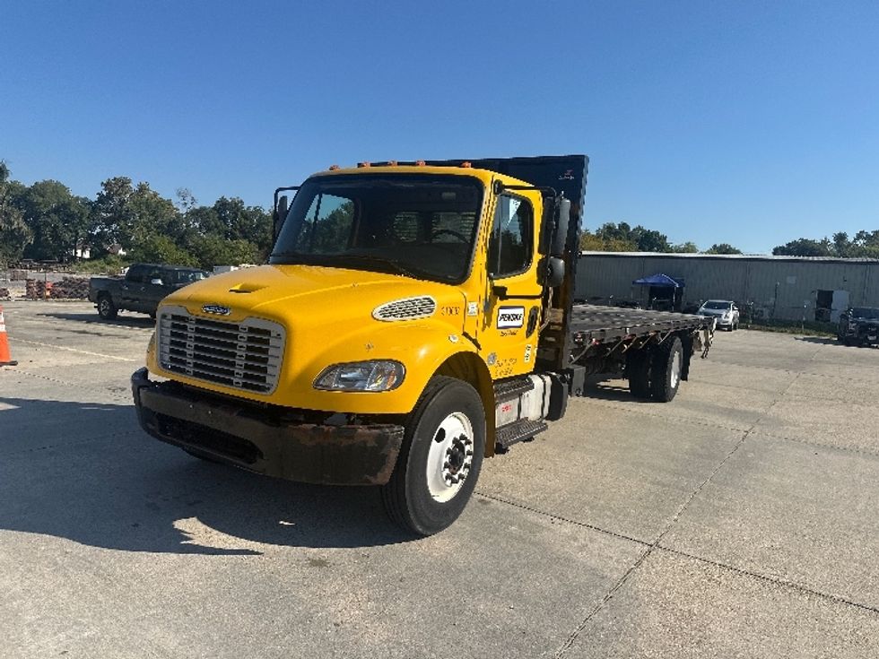 Flatbed Truck-Light and Medium Duty Trucks-Freightliner-2019-M2-Hammond-LA-128,753\n\t\tmiles-$ 50,500 - Image 3