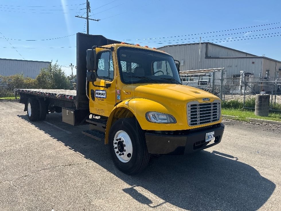 Flatbed Truck-Light and Medium Duty Trucks-Freightliner-2019-M2-Hammond-LA-192,675\n\t\tmiles-$ 40,750 - Image 1