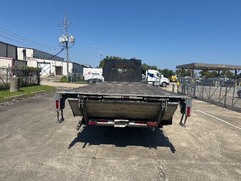 Flatbed Truck-Light and Medium Duty Trucks-Freightliner-2019-M2-Hammond-LA-192,675\n\t\tmiles-$ 40,750 - Image 7