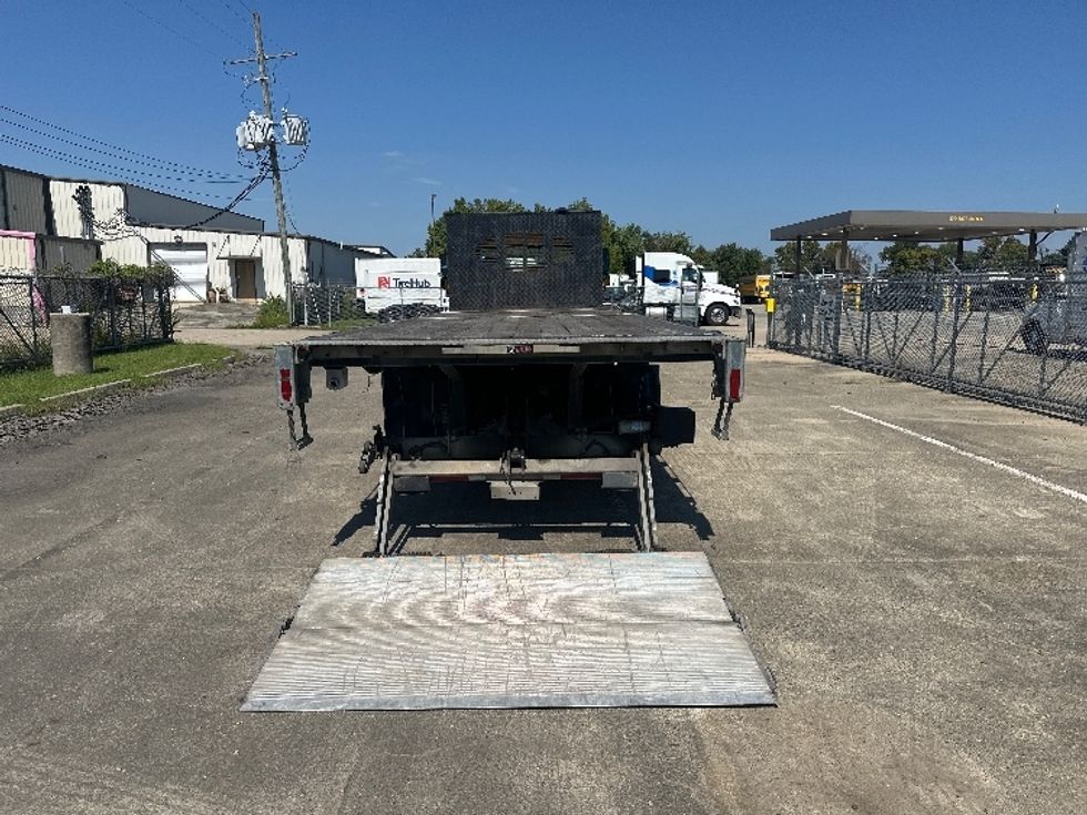 Flatbed Truck-Light and Medium Duty Trucks-Freightliner-2019-M2-Hammond-LA-192,675\n\t\tmiles-$ 40,750 - Image 8