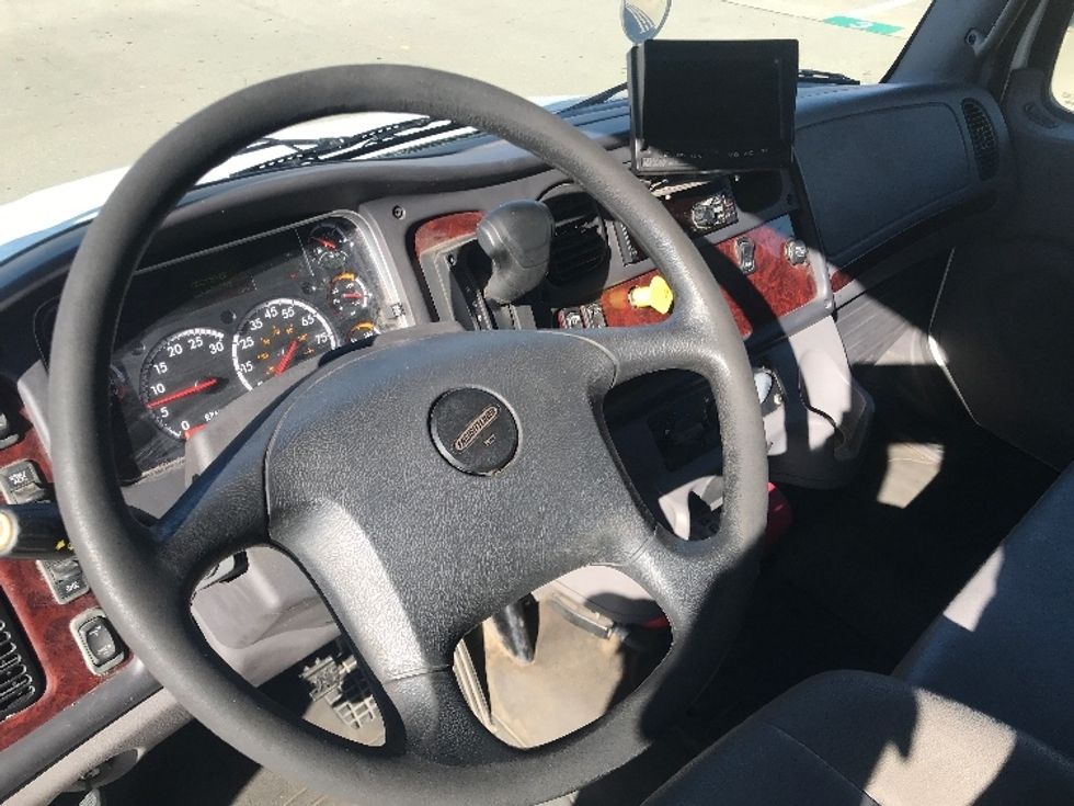 Flatbed Truck-Light and Medium Duty Trucks-Freightliner-2019-M2-Houston-TX-104,555\n\t\tmiles-$ 51,500 - Image 17