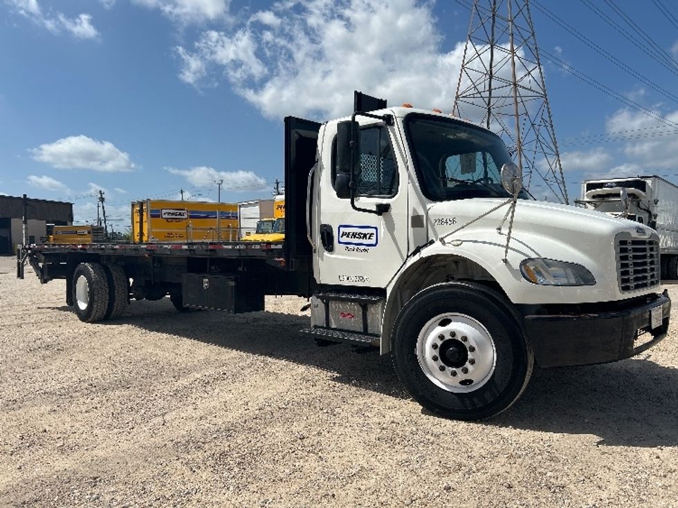 Flatbed Truck-Light and Medium Duty Trucks-Freightliner-2019-M2-Houston-TX-179,224\n\t\tmiles-$ 47,000 - Image 1