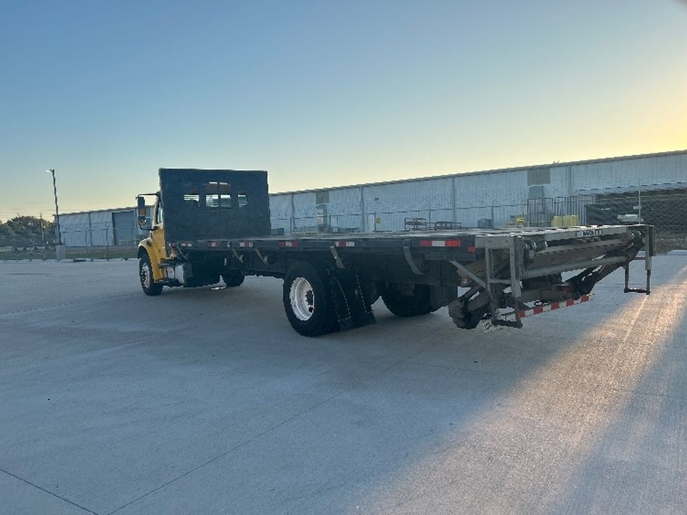 Flatbed Truck-Light and Medium Duty Trucks-Freightliner-2019-M2-Houston-TX-185,136\n\t\tmiles-$ 42,750 - Image 6