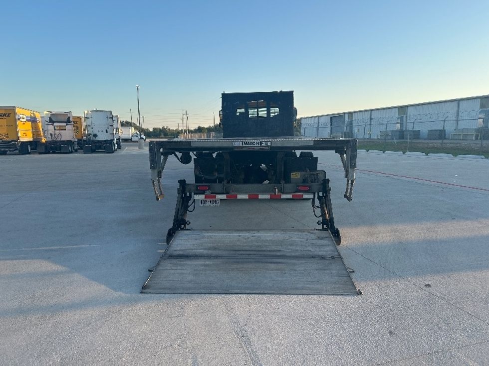 Flatbed Truck-Light and Medium Duty Trucks-Freightliner-2019-M2-Houston-TX-185,136\n\t\tmiles-$ 42,750 - Image 9